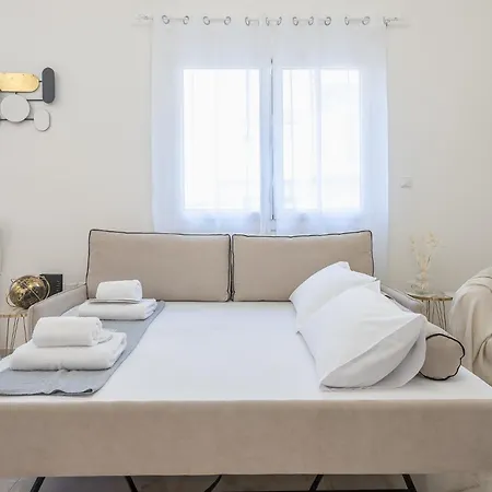 Modern 200m From Acropolis 100mbps Netflix Apartment *