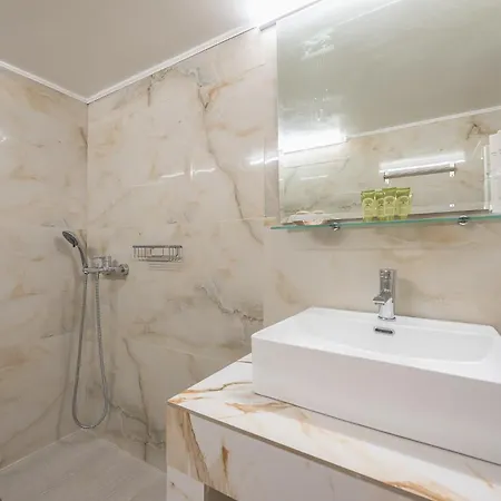 Apartment Modern 200m From Acropolis 100mbps Netflix