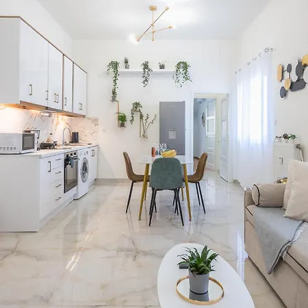 Modern 200m From Acropolis 100mbps Netflix