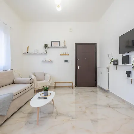 Modern 200m From Acropolis 100mbps Netflix